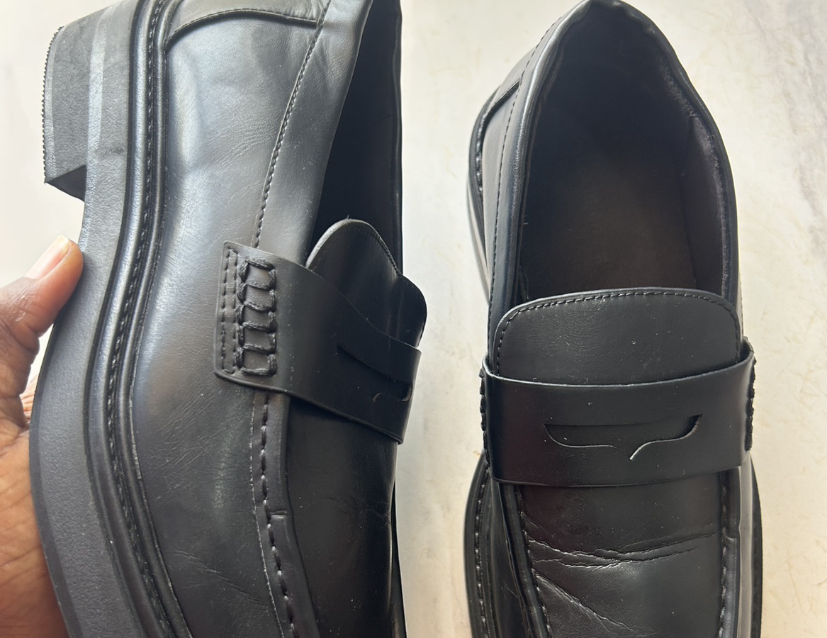 Loafer Available in size 39 3